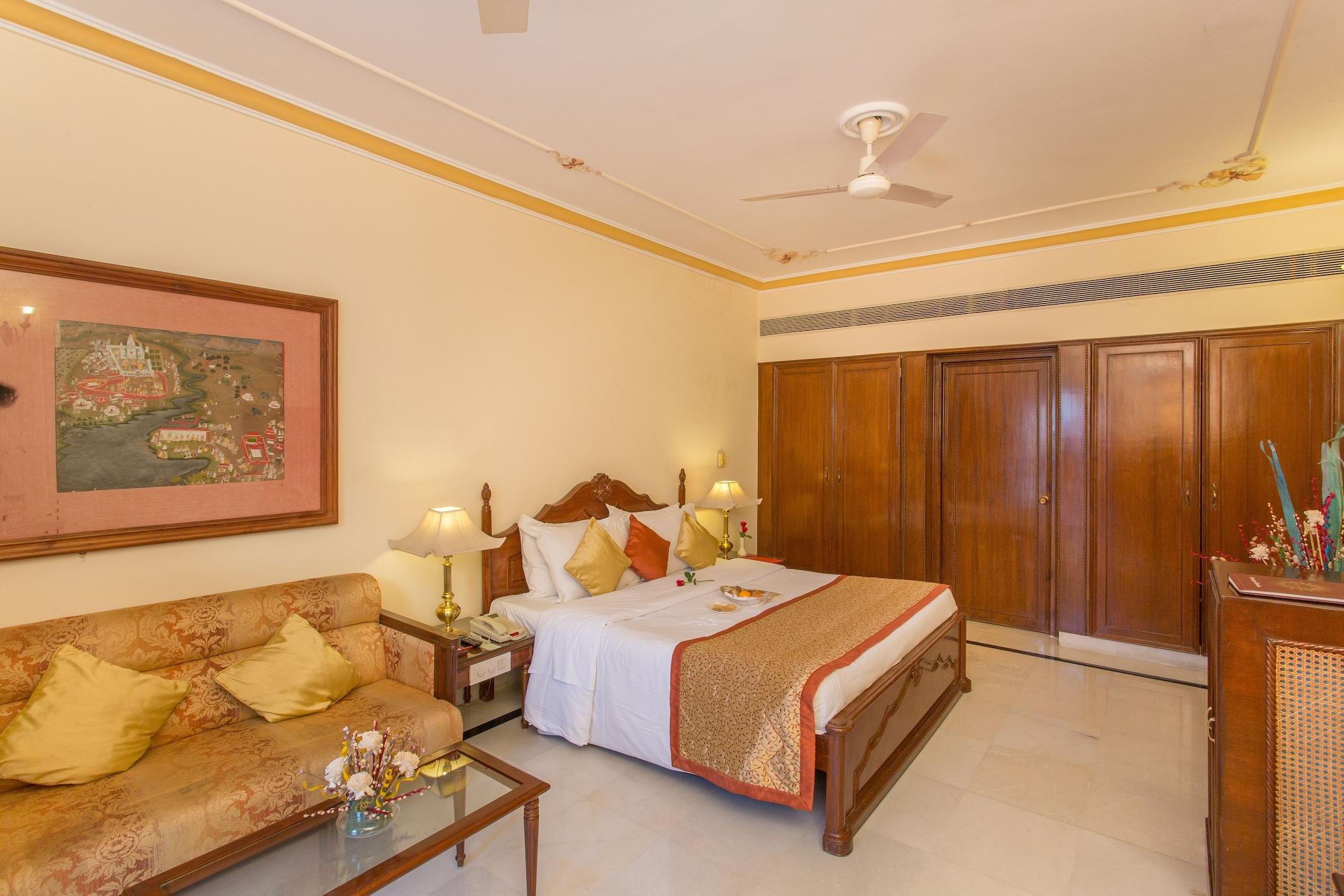 Shiv Niwas Palace By Hrh Group Of Hotels Udajpur Exteriér fotografie