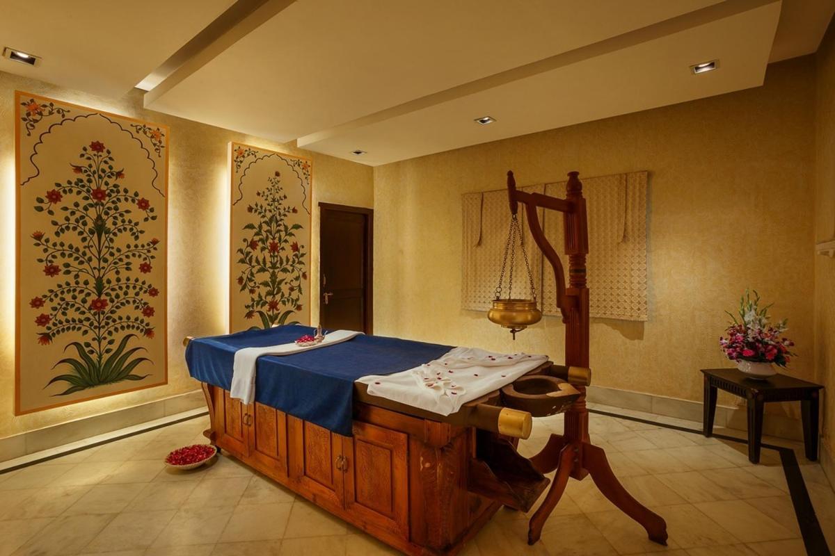 Shiv Niwas Palace By Hrh Group Of Hotels Udajpur Exteriér fotografie